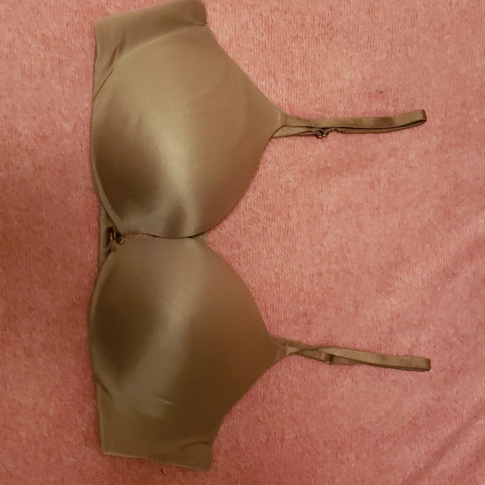 Victoria's Secret Plunge Push Up 36B
